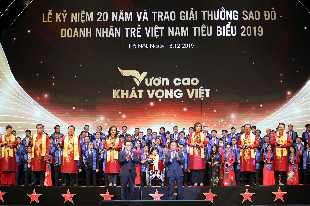 Doanh nhân sao đỏ là gì? tại sao doanh nghiệp nên tham gia
